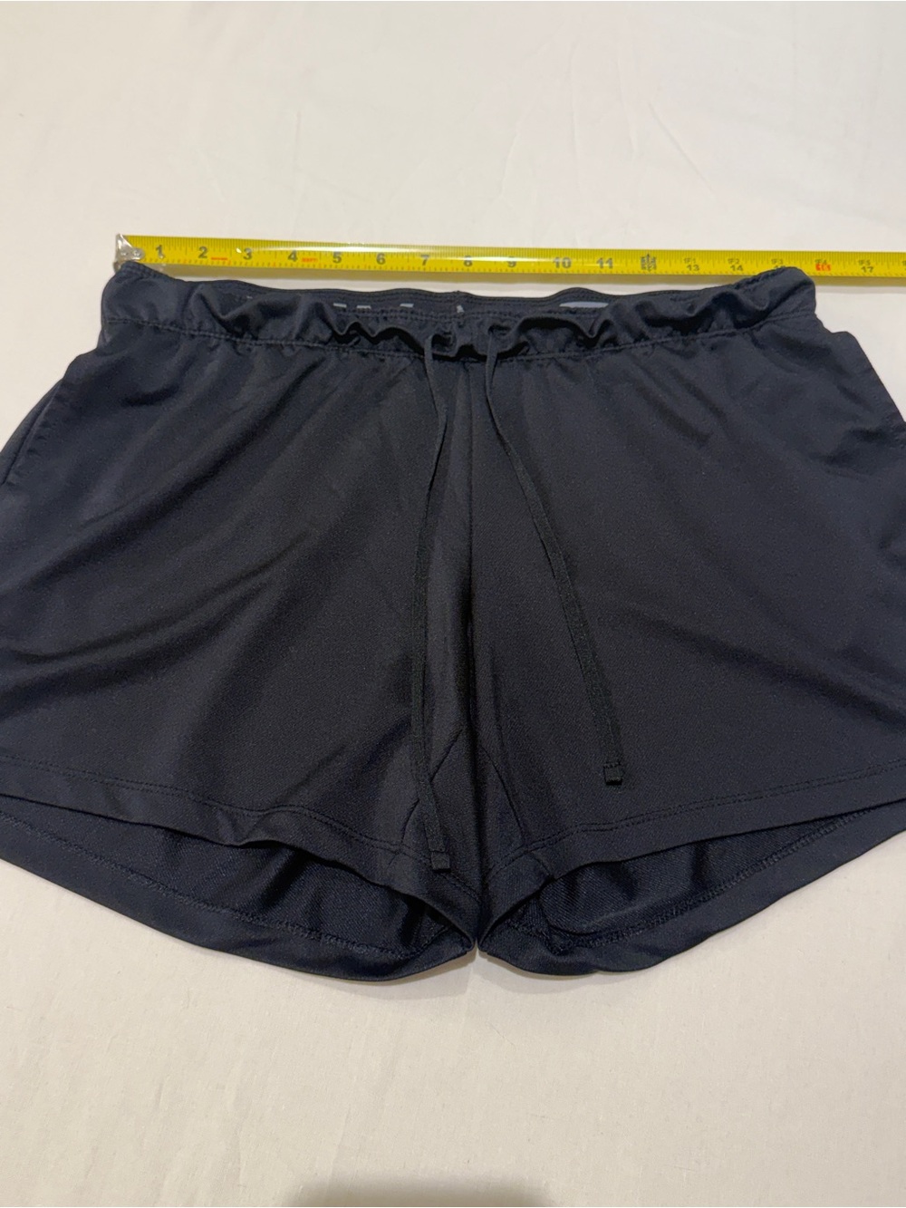 Nike Women’s Black Athletic Shorts - Picture 7 of 8